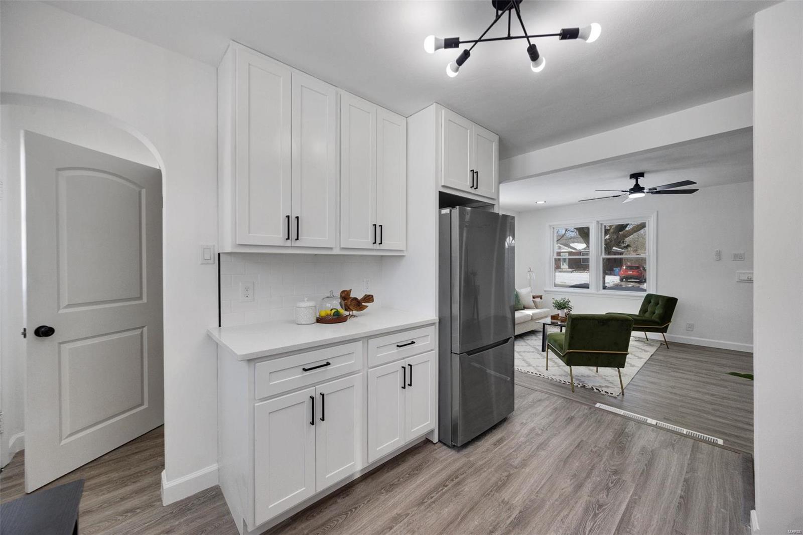 2434 Walton Road St. Louis, MO 63114 - Photo 9 of 23 Gallery Image 9