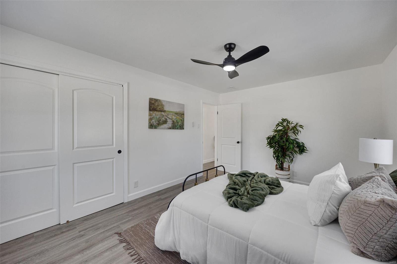 2434 Walton Road St. Louis, MO 63114 - Photo 10 of 23 Gallery Image 10