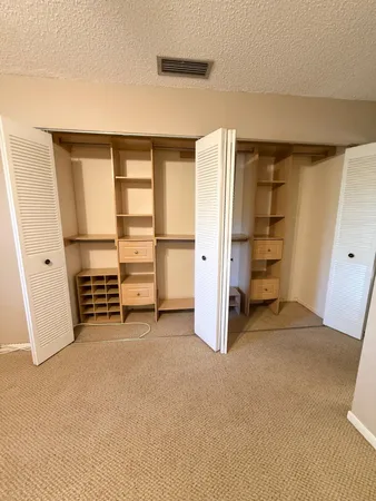 $2,100 | 930 Southwest 9th St Circle, Unit 205, Boca Raton, FL 33486
