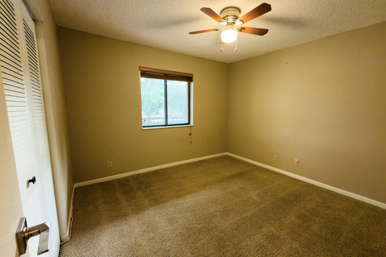 930 Southwest 9th St Circle, Unit 205 Boca Raton, FL 33486 - Photo 21 of 38 2ND BEDROOM