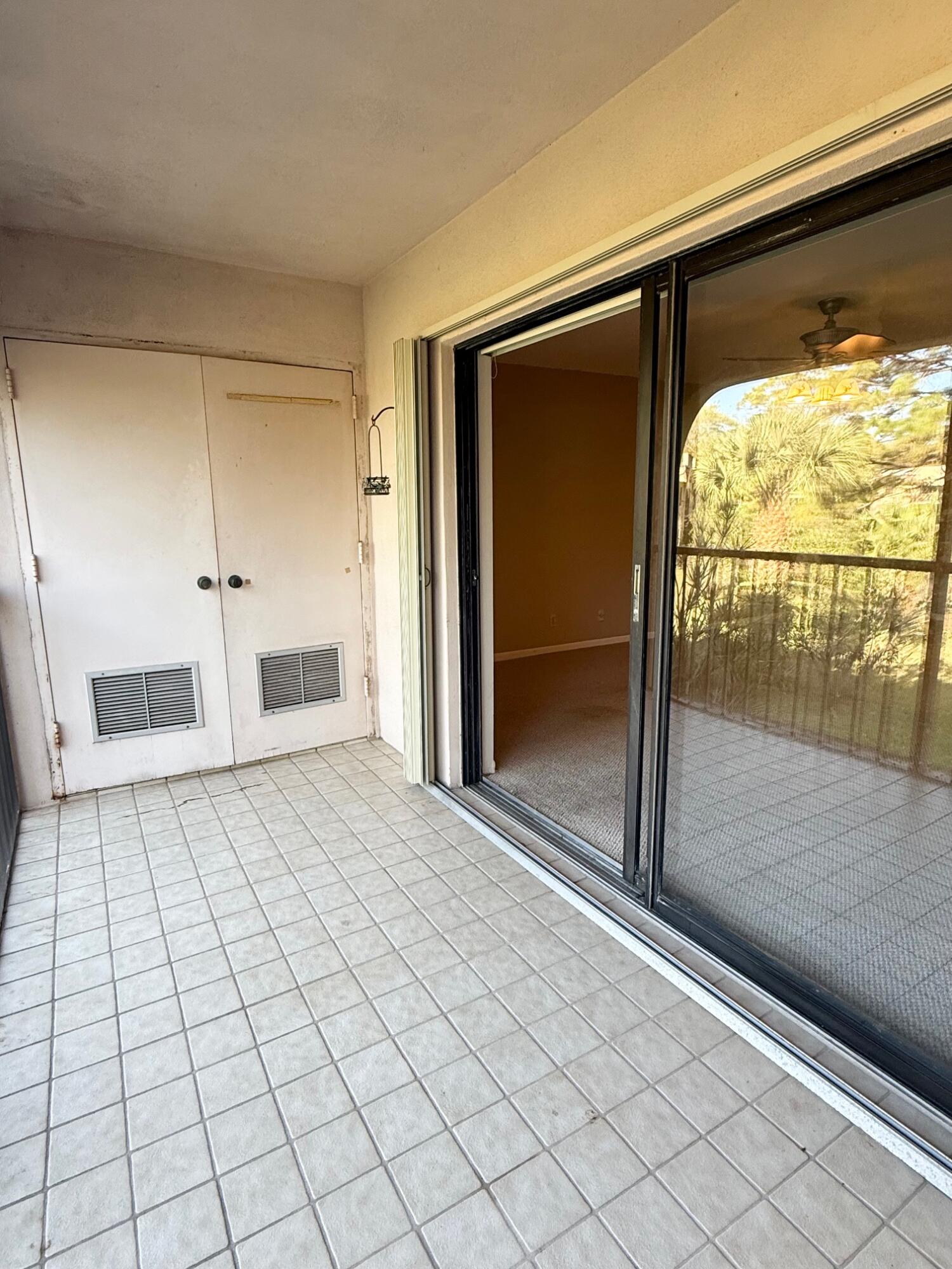 930 Southwest 9th St Circle, Unit 205 Boca Raton, FL 33486 - Photo 34 of 38 IMG_0740