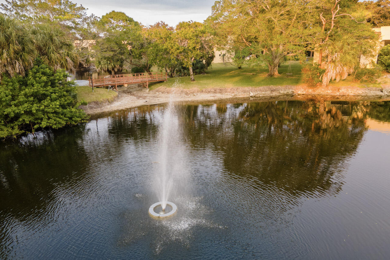 930 Southwest 9th St Circle, Unit 205 Boca Raton, FL 33486 - Photo 35 of 38 22