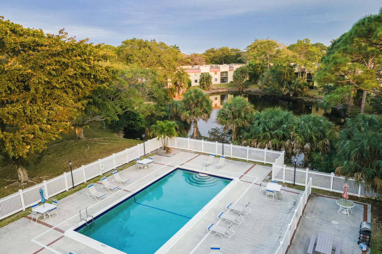 930 Southwest 9th St Circle, Unit 205 Boca Raton, FL 33486 - Photo 37 of 38 24