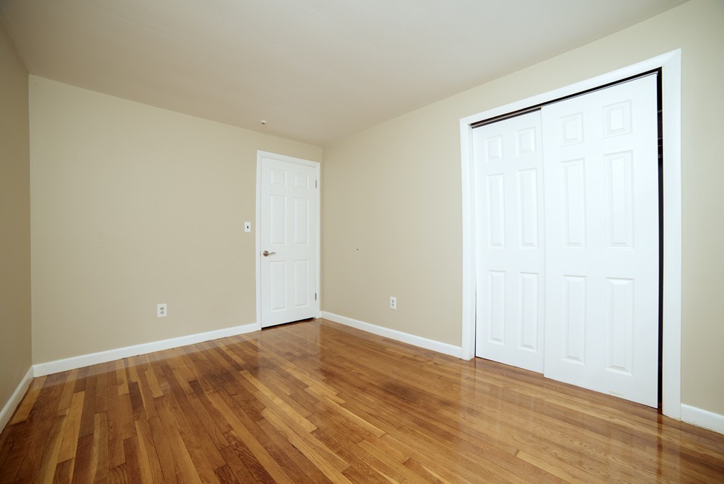 21 Woodlawn Road Randolph, MA 02368 - Photo 23 of 28 Gallery Image 23