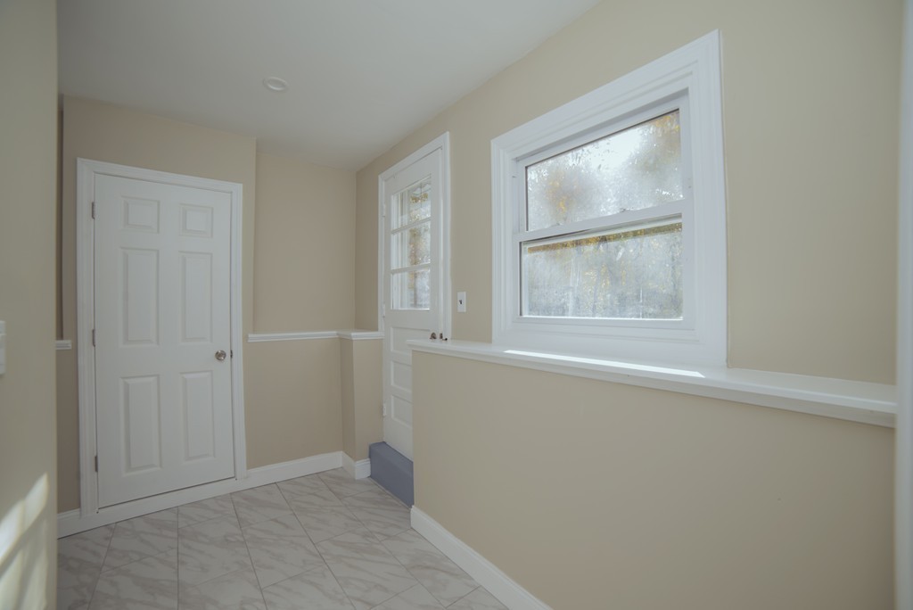 21 Woodlawn Road Randolph, MA 02368 - Photo 26 of 28 Gallery Image 26