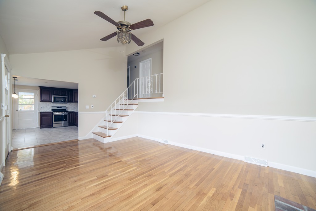 21 Woodlawn Road Randolph, MA 02368 - Photo 8 of 28 Gallery Image 8