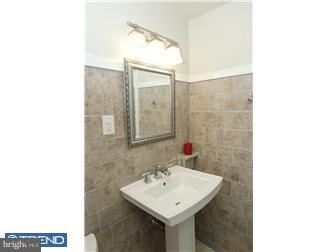 78 Forge Road Glen Mills, PA 19342 - Photo 10 of 12 Bathroom