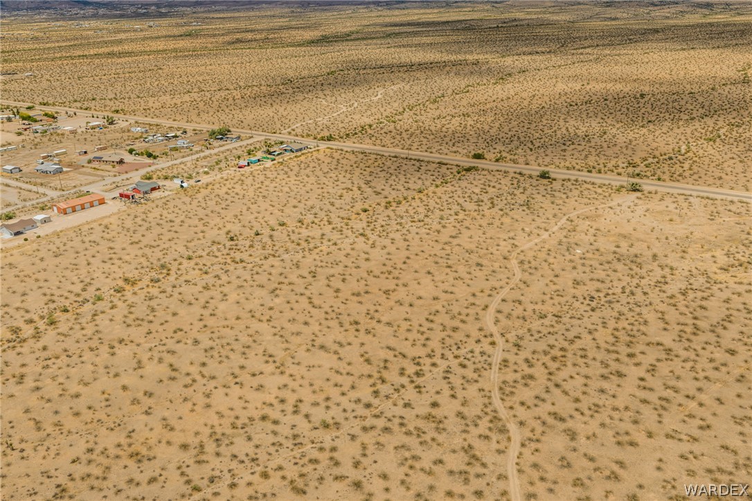 306-43-016a South Egar Road Golden Valley, AZ 86413 - Photo 9 of 44