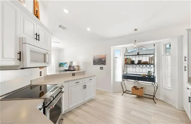 $6,000 | 5928 Sand Wedge Lane, Unit 1805, Naples, FL 34110