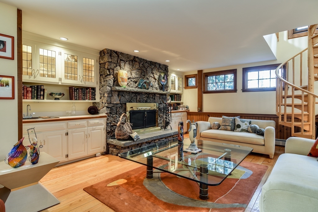 80 Ober Road, Unit 80 Newton, MA 02459 - Photo 4 of 26