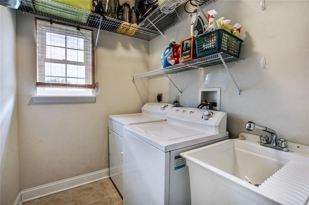 664 Riverside Drive, Unit 2F Beaver, PA 15009 - Photo 18 of 24 Laundry on the upper level
