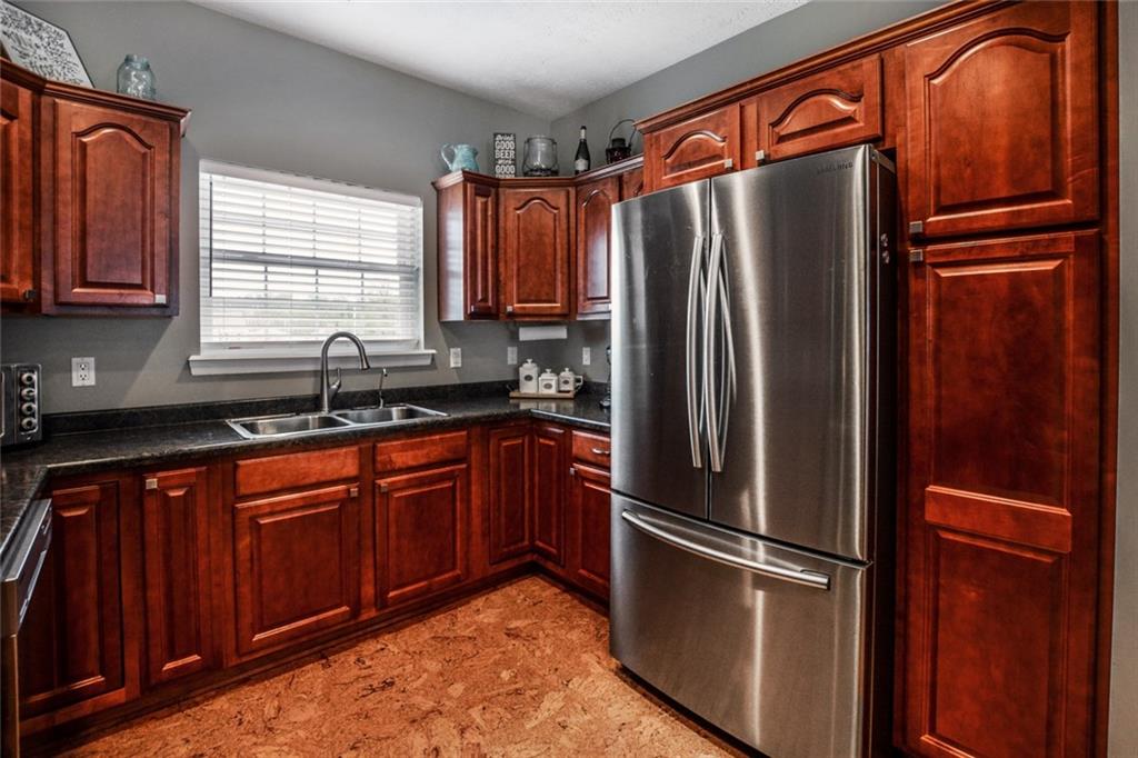 664 Riverside Drive, Unit 2F Beaver, PA 15009 - Photo 7 of 24 Gallery Image 7