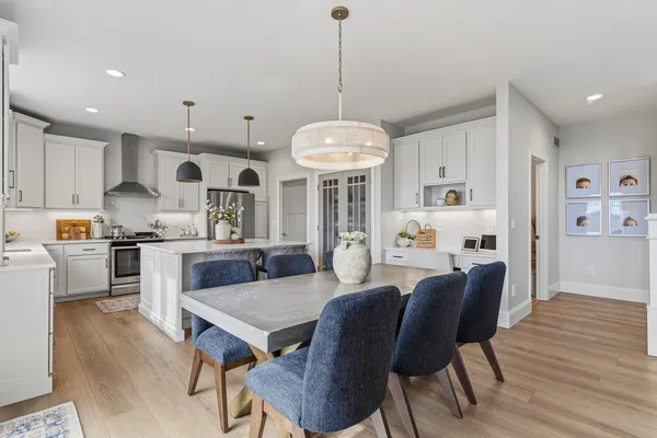 $685,000 | 3812 Patriot Lane, Champaign, IL 61822