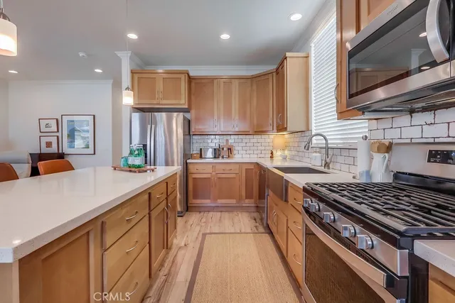 $299,000 | 2550 Pacific Coast Highway, Unit 143, Torrance, CA 90505