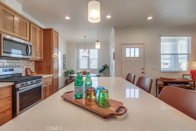 $299,000 | 2550 Pacific Coast Highway, Unit 143, Torrance, CA 90505