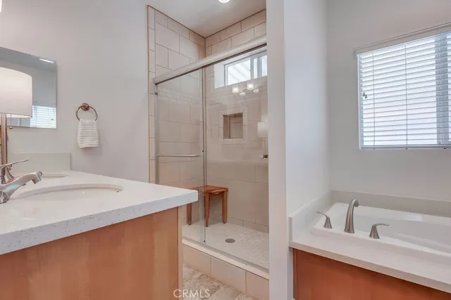 $299,000 | 2550 Pacific Coast Highway, Unit 143, Torrance, CA 90505