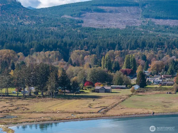 a view of outdoor space with city view