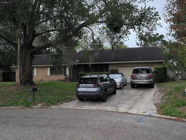 $5,000 | 5055 Caspian Court, Orlando, FL 32819