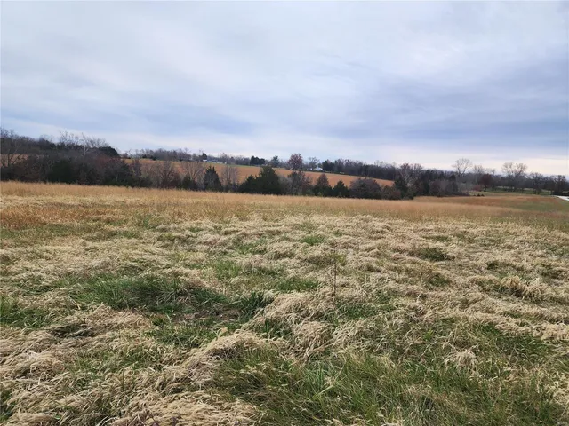 $358,802 | 49 Route D Santa Fe Mo 65282, Santa Fe, MO 65282