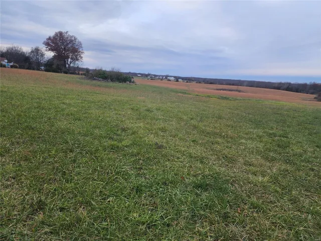 $358,802 | 49 Route D Santa Fe Mo 65282, Santa Fe, MO 65282