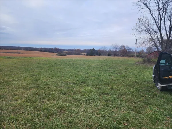 $358,802 | 49 Route D Santa Fe Mo 65282, Santa Fe, MO 65282