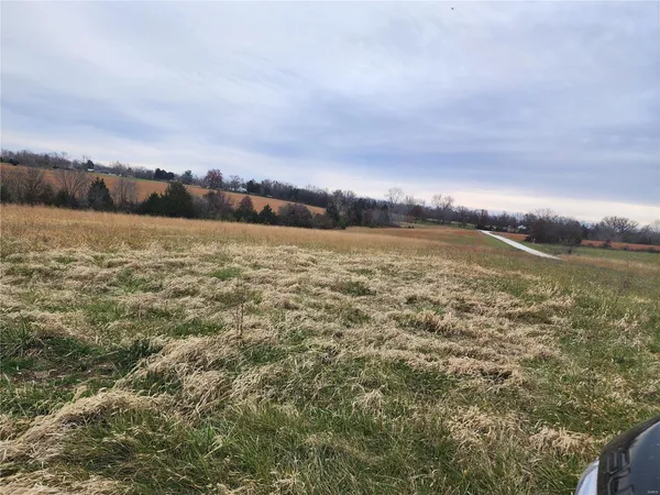 $358,802 | 49 Route D Santa Fe Mo 65282, Santa Fe, MO 65282