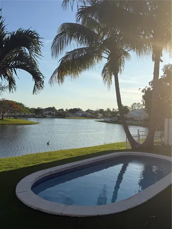 $750,000 | 13950 Oak Ridge Drive, Davie, FL 33325