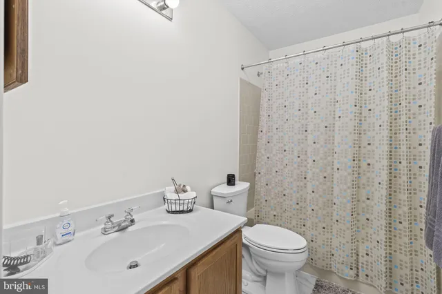 $750,000 | 1004 Summer Hill Drive, Odenton, MD 21113