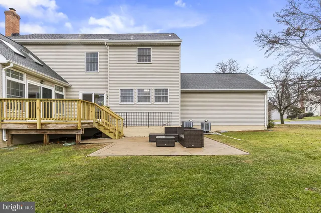 $750,000 | 1004 Summer Hill Drive, Odenton, MD 21113