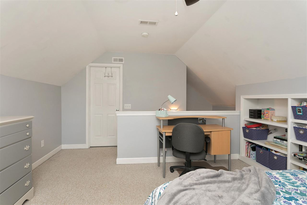 5221 Knightsbridge Way Raleigh, NC 27604 - Photo 22 of 27 Third Floor room