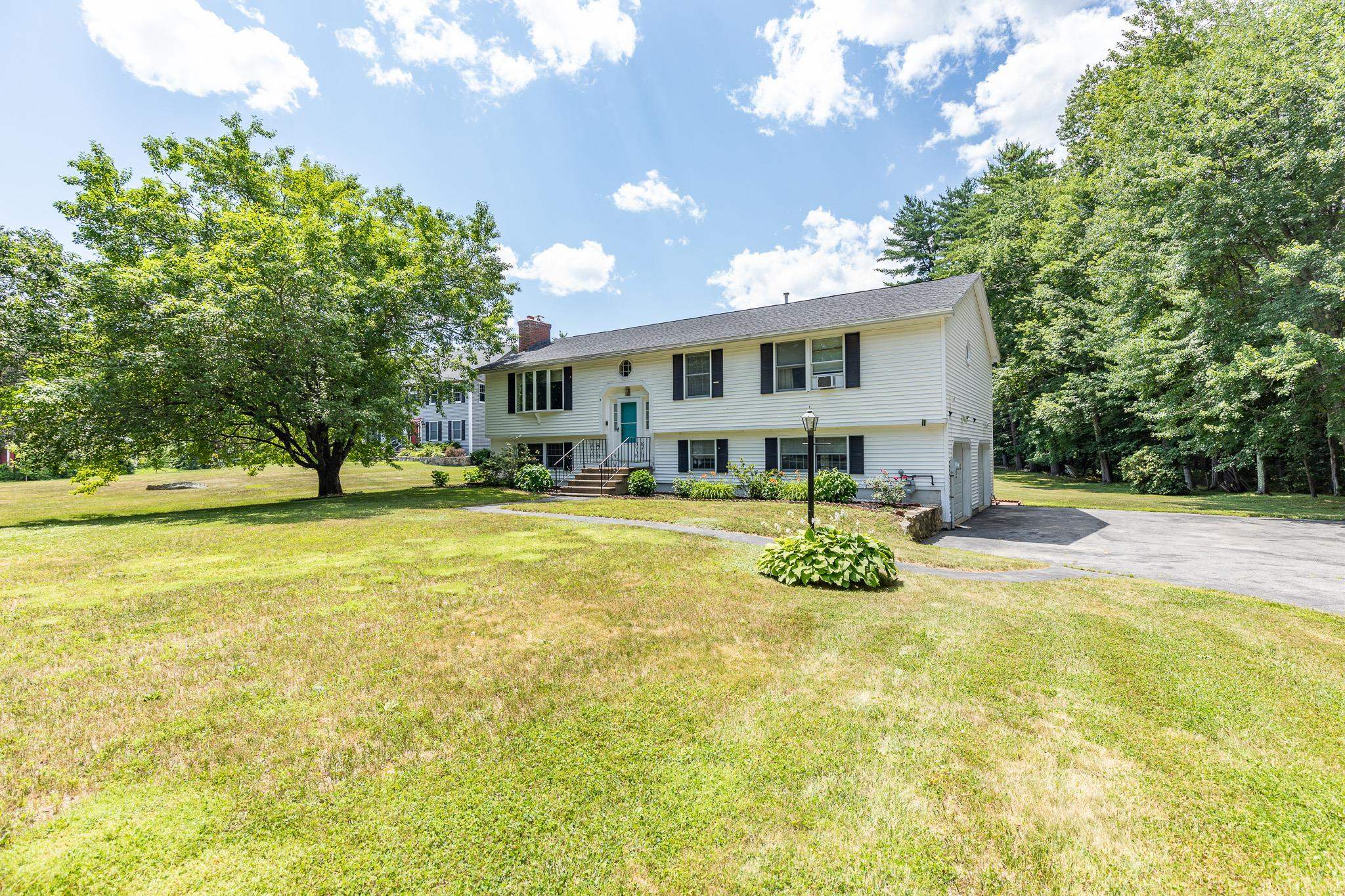 35 Shaker Road Concord, NH 03301 - Photo 1 of 47