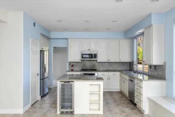 $5,500 | 4976 Bella Collina Street, Oceanside, CA 92056