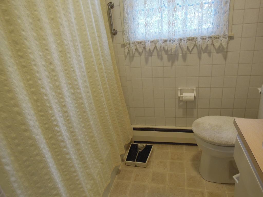 292 Amesbury Road Hopkinton, NH 03229 - Photo 9 of 20