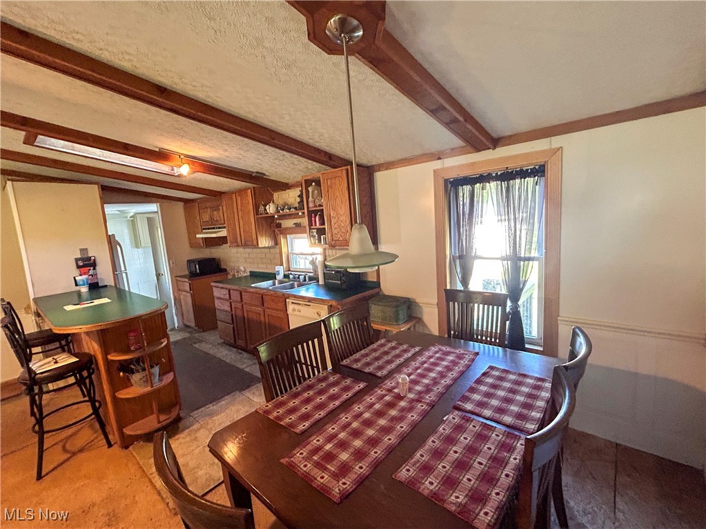 1627 Grandview Road Lake Milton, OH 44429 - Photo 4 of 17 Gallery Image 4