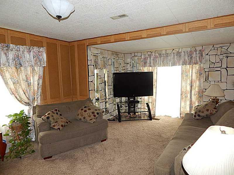 4531 East National Road Springfield, OH 45505 - Photo 7 of 25