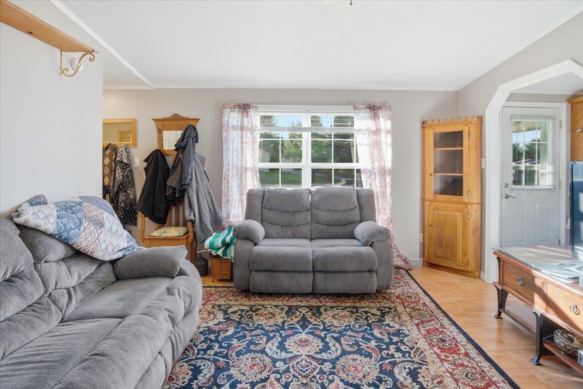 17 Rita Drive Sabattus, ME 04280 - Photo 10 of 44 17-7 Rita Dr, Sabattus, ME-5