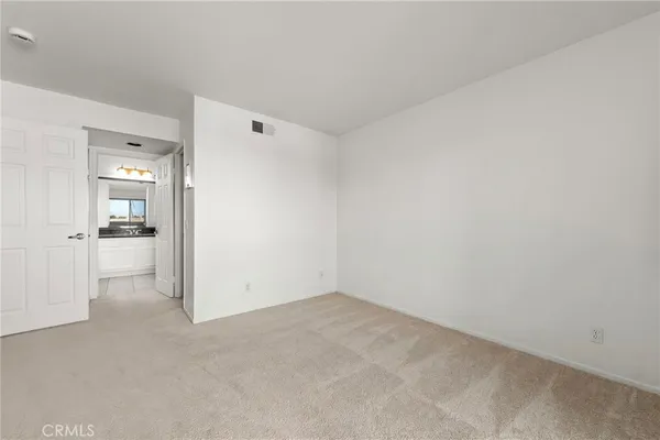 $489,995 | 3440 Hathaway Avenue, Unit 323, Long Beach, CA 90815