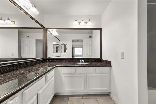 $489,995 | 3440 Hathaway Avenue, Unit 323, Long Beach, CA 90815