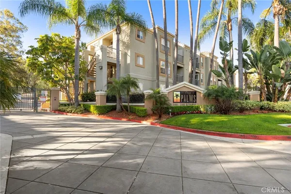 $489,995 | 3440 Hathaway Avenue, Unit 323, Long Beach, CA 90815