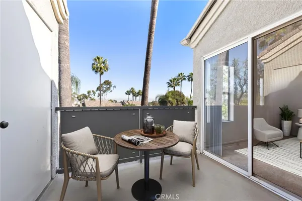 $489,995 | 3440 Hathaway Avenue, Unit 323, Long Beach, CA 90815