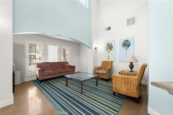 $489,995 | 3440 Hathaway Avenue, Unit 323, Long Beach, CA 90815