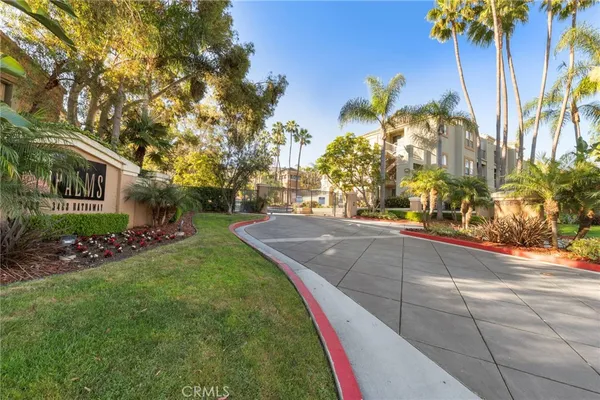 $489,995 | 3440 Hathaway Avenue, Unit 323, Long Beach, CA 90815