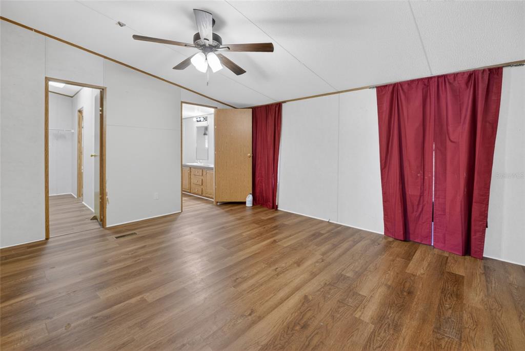 13530 Southwest 87 Street Archer, FL 32618 - Photo 10 of 23