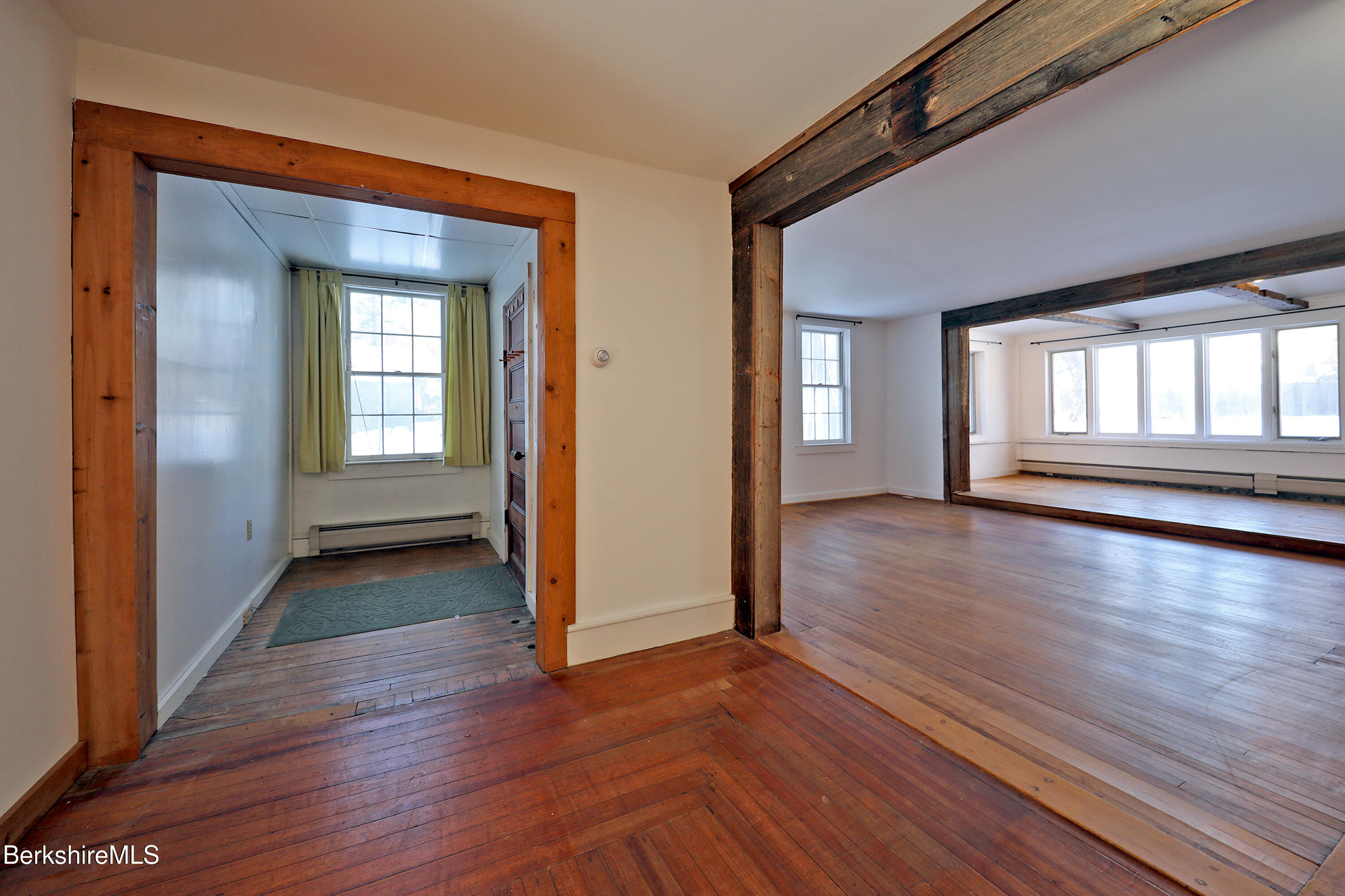 86 East Main Street Stockbridge, MA 01262 - Photo 13 of 55 Open common spaces