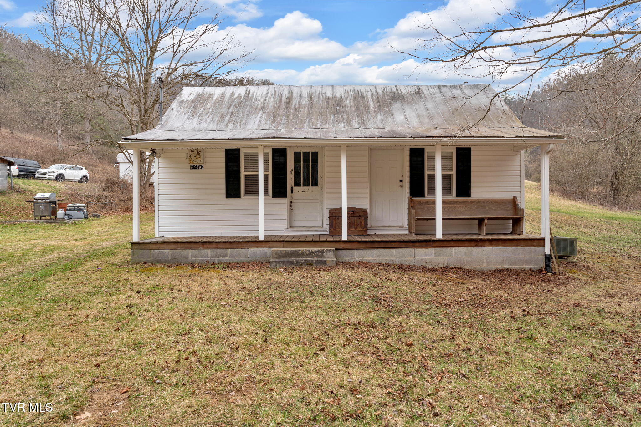 6486 Walnut Grove Road Mendota, VA 24270 - Photo 1 of 28 1-web-or-mls-JH 20250313-001