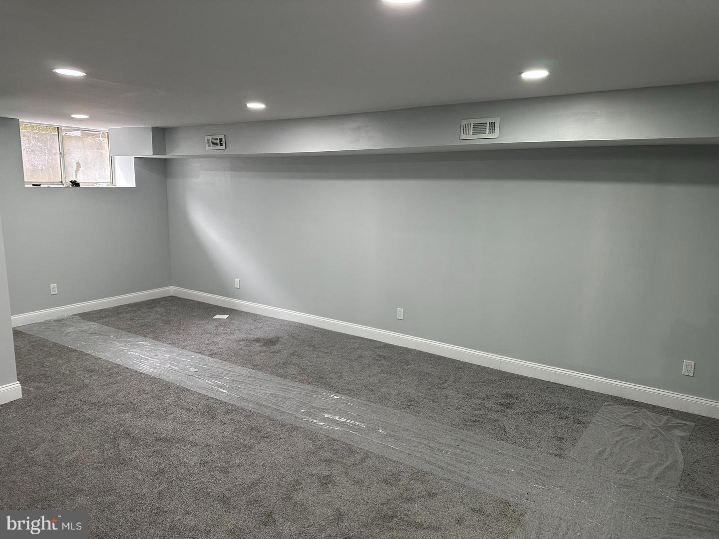 124 East Ruscomb Street Philadelphia, PA 19120 - Photo 13 of 13