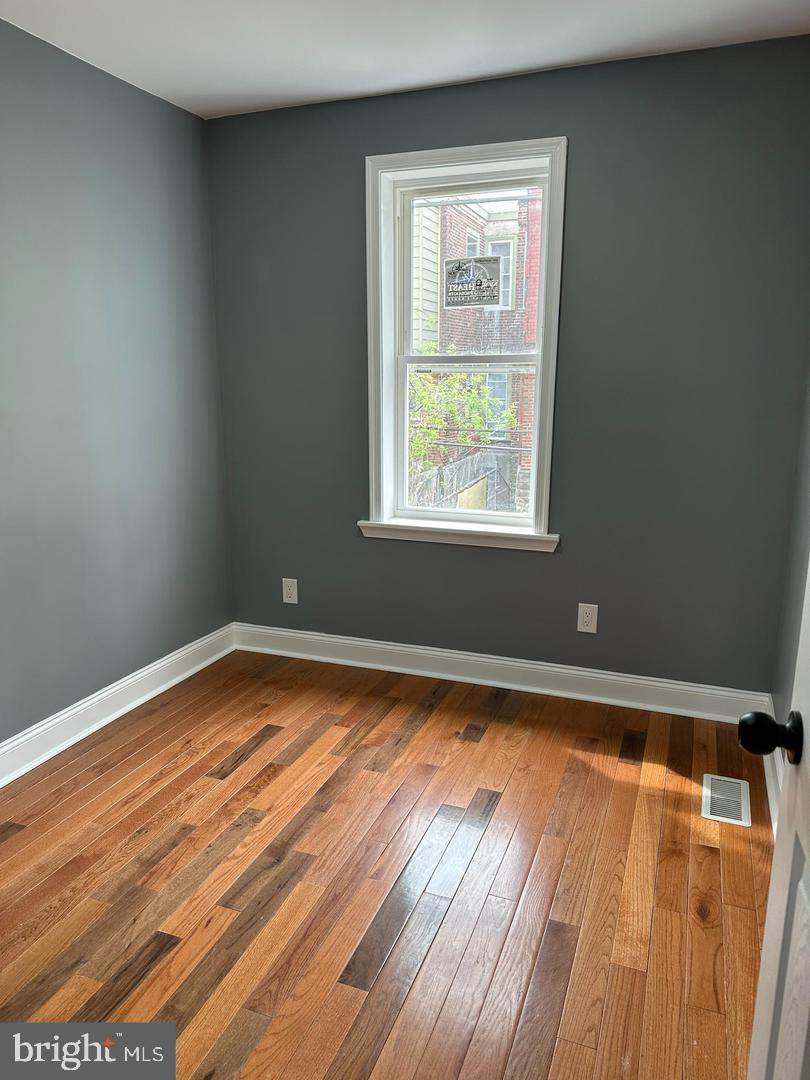 124 East Ruscomb Street Philadelphia, PA 19120 - Photo 8 of 13