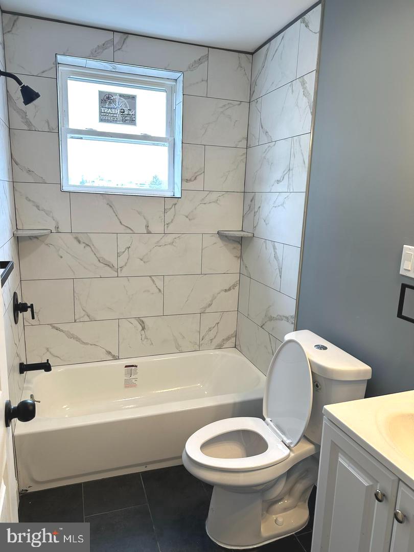 124 East Ruscomb Street Philadelphia, PA 19120 - Photo 9 of 13