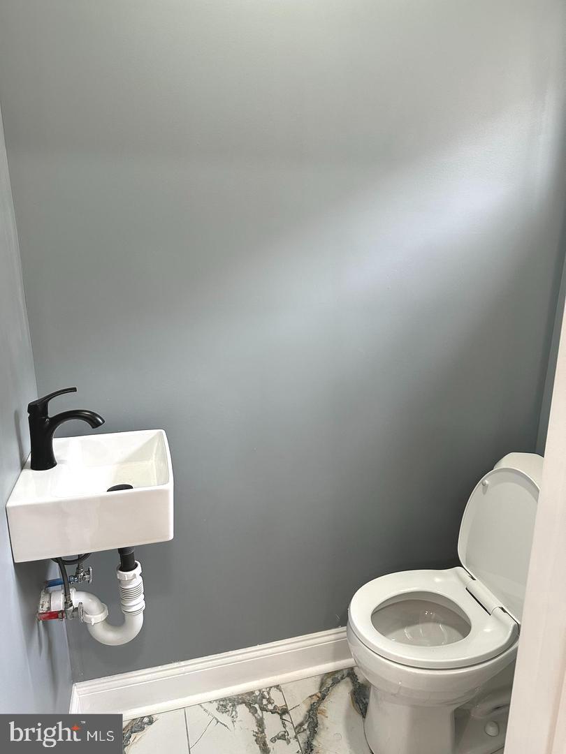 124 East Ruscomb Street Philadelphia, PA 19120 - Photo 10 of 13