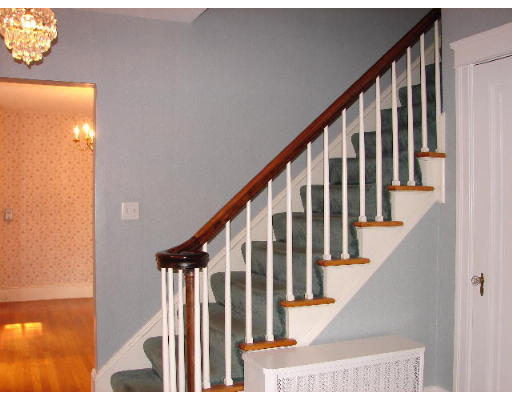 32 Longfellow Road Worcester, MA 01602 - Photo 5 of 12 Gallery Image 5